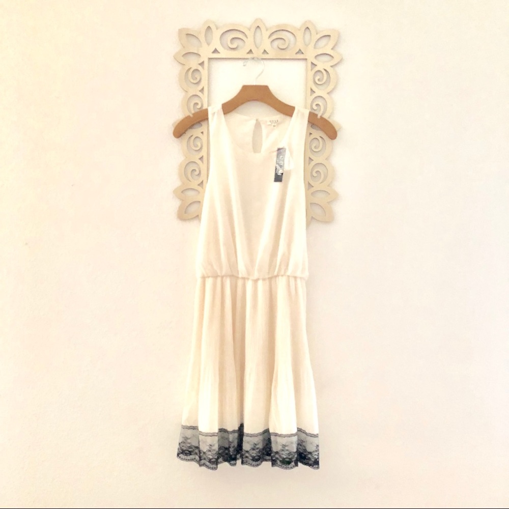 Sleeveless Chiffon Ivory Dress and Black Lace Trim
